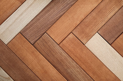 Coupe de parquet : comment l'adapter à une pièce ?