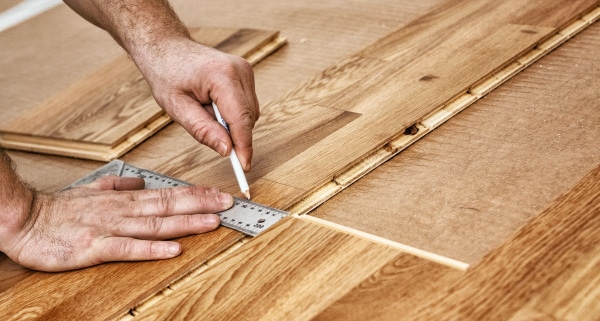 Est-ce possible de trouver un parquet contrecollé pas cher ?